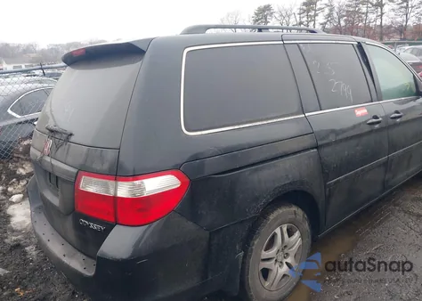 2005 Honda Odyssey Ex-L z USA, uszkodzony, nr VIN 5FNRL38765B085226